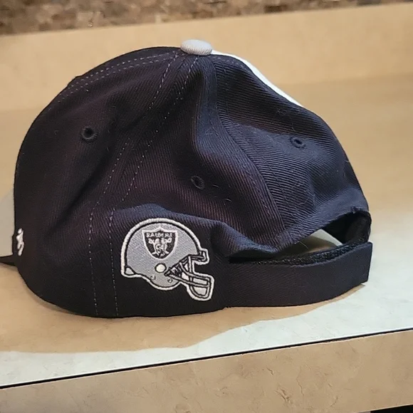 Raiders hat (Toddler size) - Picture 2 of 3